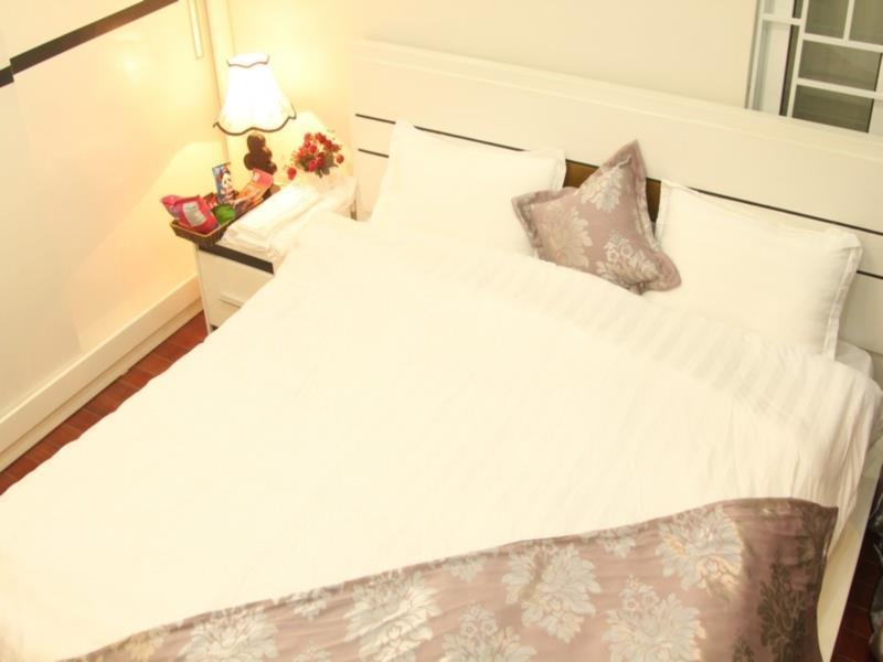 Reddoorz Yen Phu Street Hotel Hanoi Exterior photo