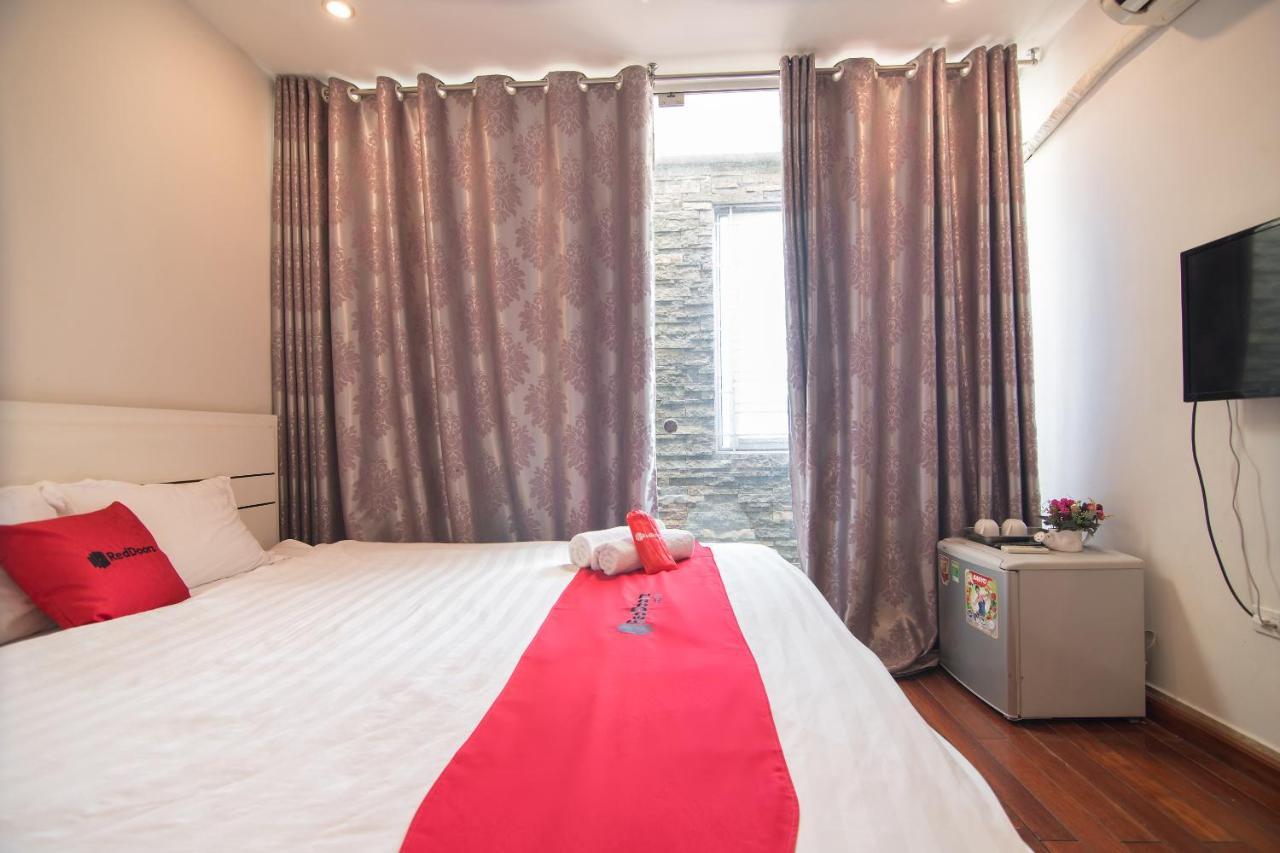 Reddoorz Yen Phu Street Hotel Hanoi Exterior photo